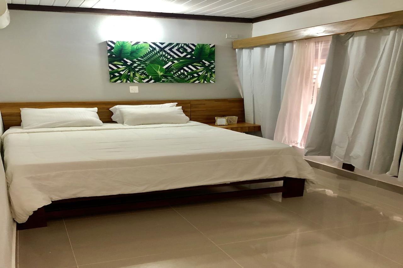 Hotel Madreselva Leticia Dış mekan fotoğraf