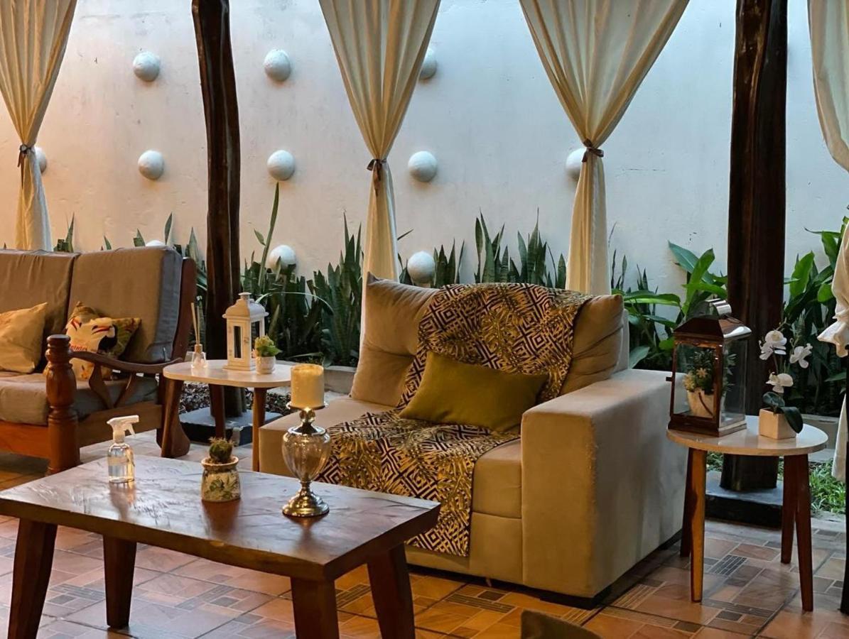 Hotel Madreselva Leticia Dış mekan fotoğraf
