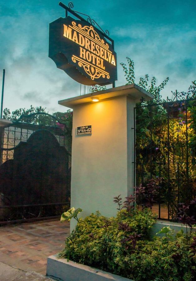 Hotel Madreselva Leticia Dış mekan fotoğraf